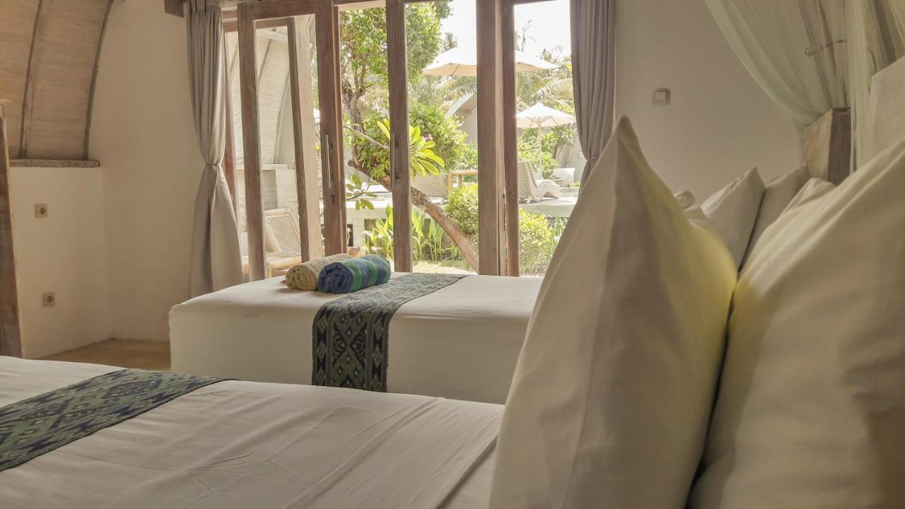 Puri Air Beach Resort & Spa Νησιά Γκίλι Εξωτερικό φωτογραφία