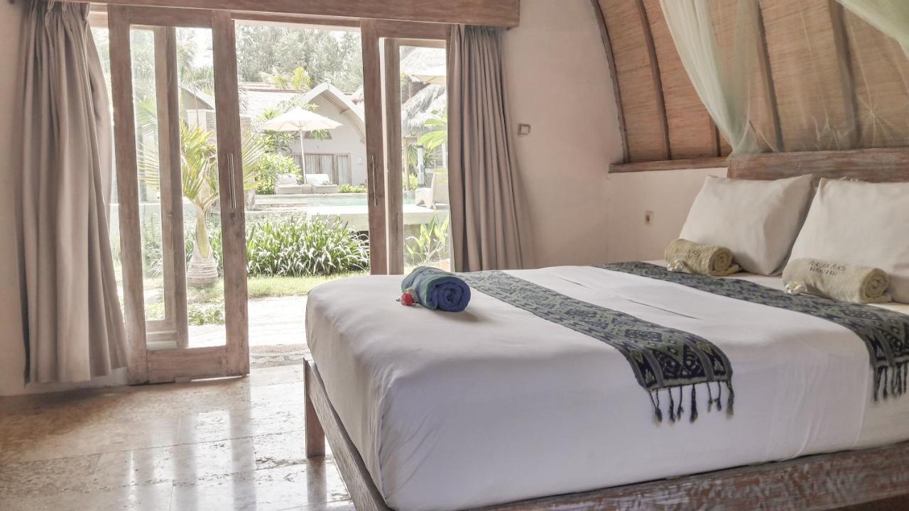 Puri Air Beach Resort & Spa Νησιά Γκίλι Εξωτερικό φωτογραφία